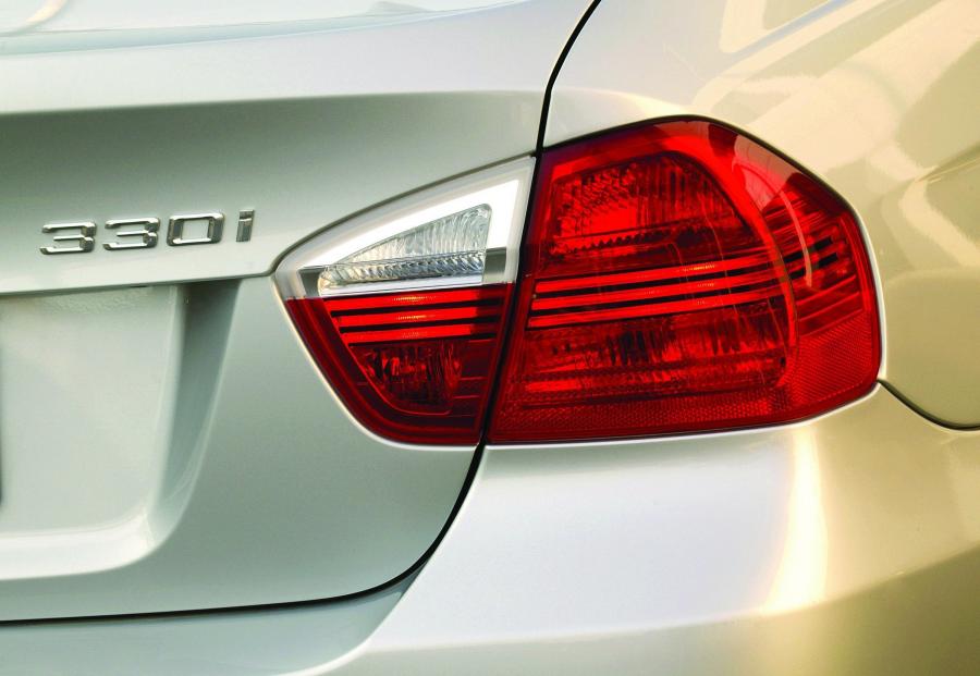  BMW 3-Series 2006 года  (фото 30 из 108)